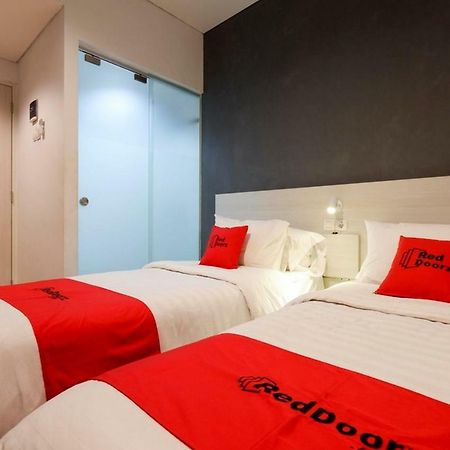 Reddoorz Plus Near Ciputra Mall Simpang Lima Semarang Eksteriør bilde