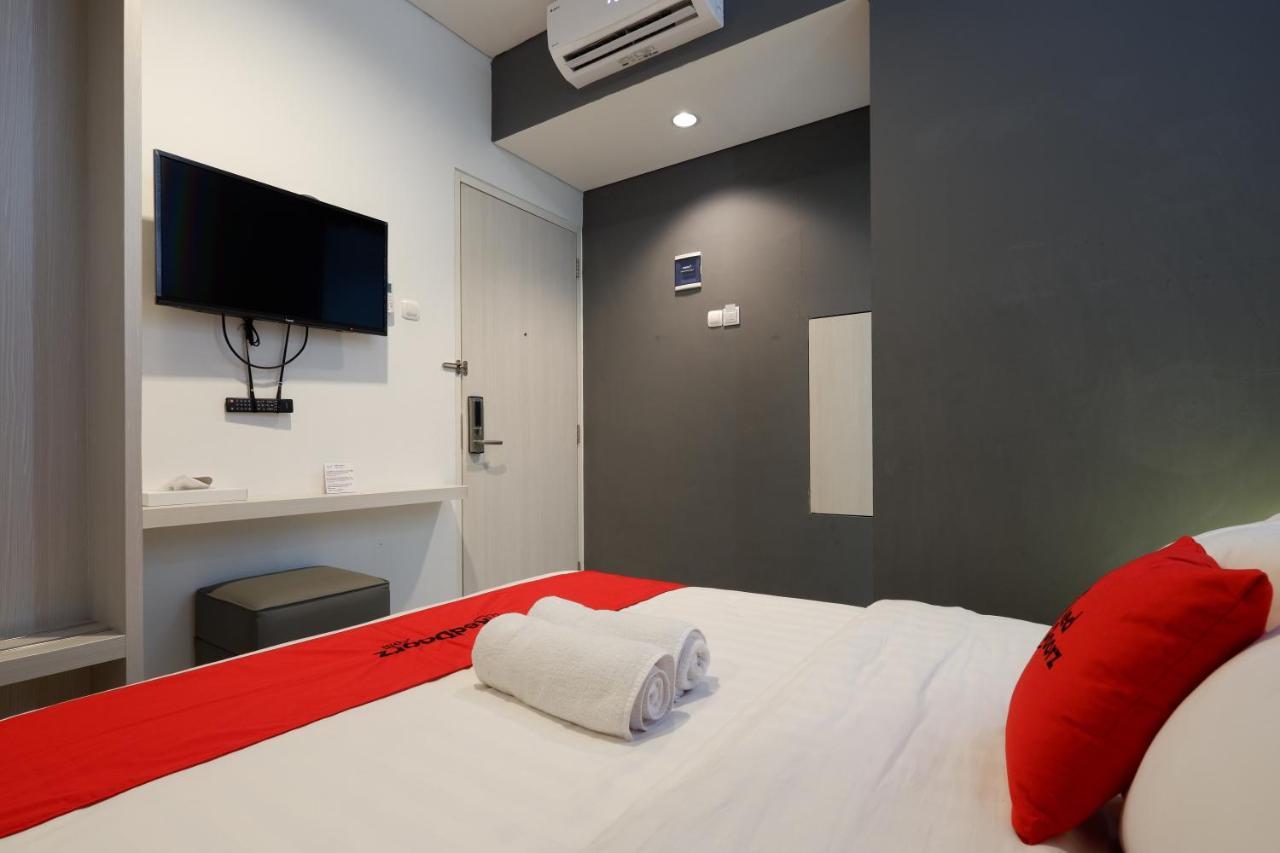 Reddoorz Plus Near Ciputra Mall Simpang Lima Semarang Eksteriør bilde