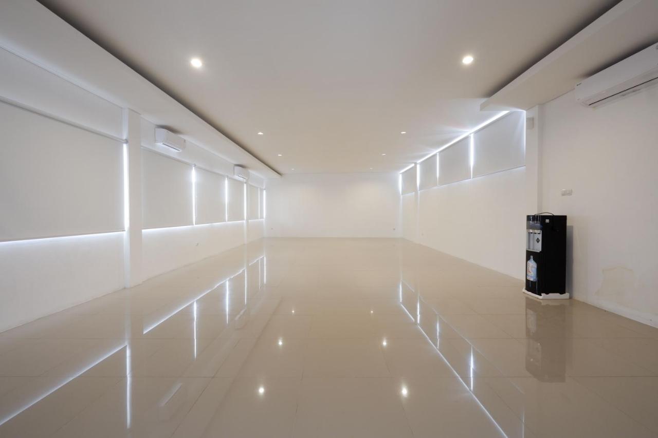 Reddoorz Plus Near Ciputra Mall Simpang Lima Semarang Eksteriør bilde